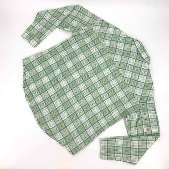 No Boundaries Light Willow Green Plaid Oversize Button Down Flannel Top, Medium - Picture 2 of 16
